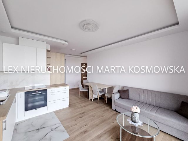 Mieszkanie 4-pokojowe Warszawa Włochy, al. Krakowska. Zdjęcie 4