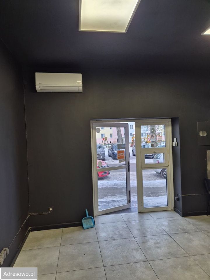 Lokal Gdańsk Brzeźno, ul. Konstantego Ildefonsa Gałczyńskiego. Zdjęcie 2