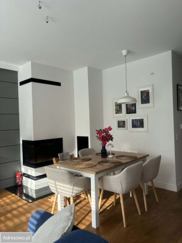 Mieszkanie 4-pokojowe Józefosław, ul. Barwinka. Zdjęcie 1