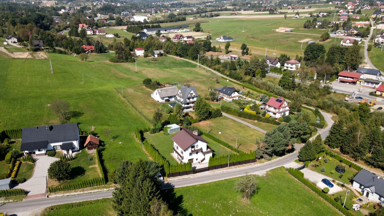 dom wolnostojący, 8 pokoi Męcina. Zdjęcie 8
