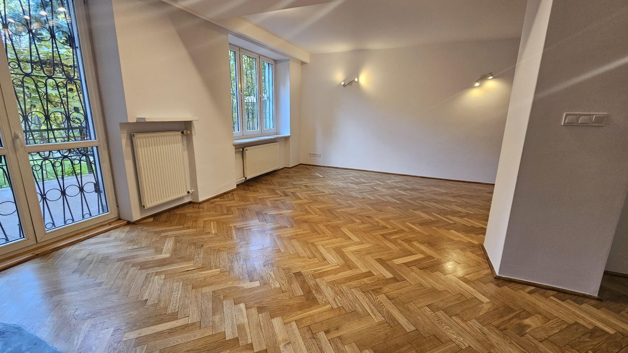 bliźniak, 5 pokoi Warszawa Saska Kępa, ul. Dąbrowiecka