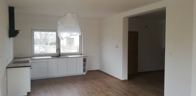 dom wolnostojący, 2 pokoje Lusowo, ul. Wiktora Pniewskiego. Zdjęcie 1