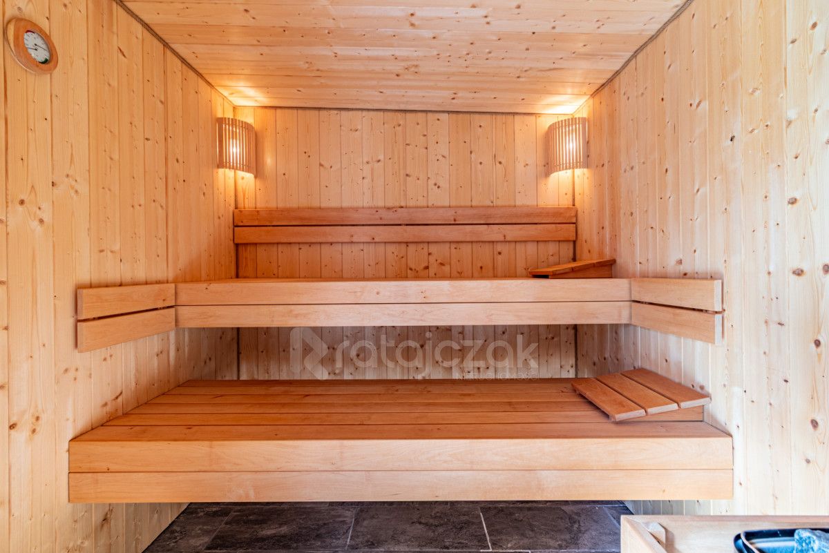 dom wolnostojący Łeba, ul. Władysława Grabskiego. Zdjęcie 11