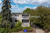 dom wolnostojący, 8 pokoi Pabianice, ul. Karniszewicka
