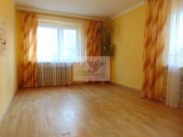 Mieszkanie 3-pokojowe Piława Górna, ul. Budowlanych. Zdjęcie 1