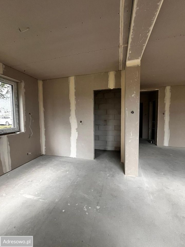 dom wolnostojący, 4 pokoje Kłębowiec. Zdjęcie 13