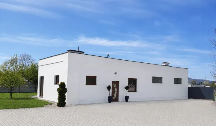 dom wolnostojący, 3 pokoje Dzierżoniów, Południowa