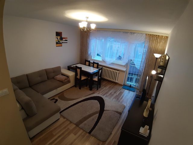 Mieszkanie 3-pokojowe Żyrardów Centrum, ul. Marii Skłodowskiej-Curie. Zdjęcie 1