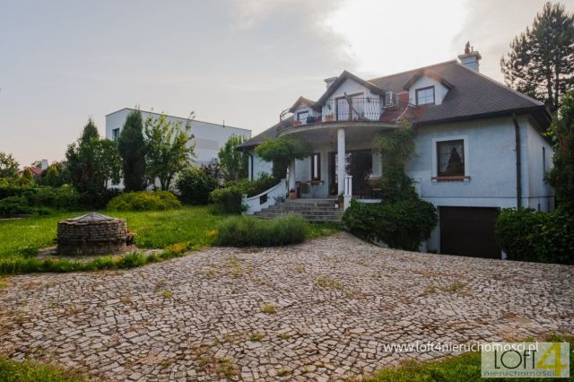 dom wolnostojący, 8 pokoi Rzeszów Zwięczyca, ul. Saletyńska. Zdjęcie 7