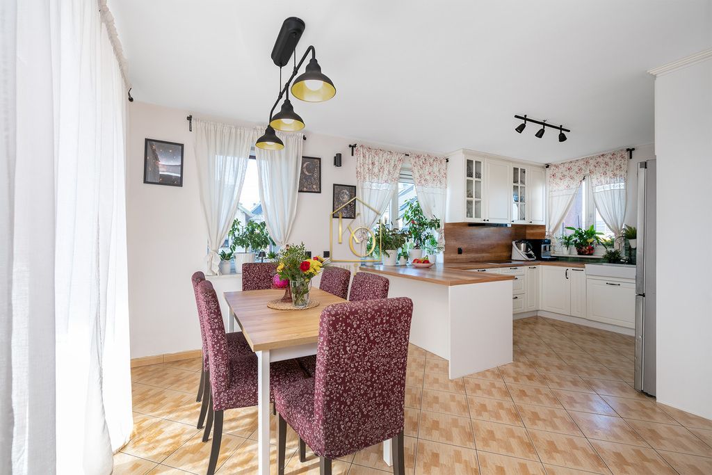 dom wolnostojący, 6 pokoi Michałowice. Zdjęcie 4