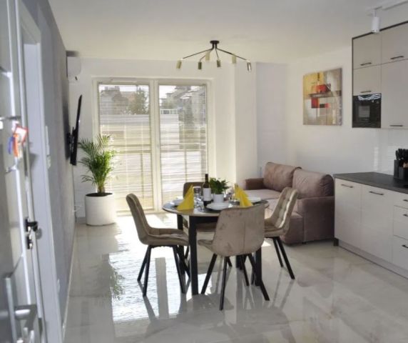 Mieszkanie 2-pokojowe Nowy Sącz Gorzków, al. Aleje Józefa Piłsudskiego. Zdjęcie 1