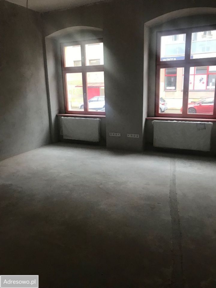 Lokal Legnica Centrum, ul. Powstańców Śląskich. Zdjęcie 4