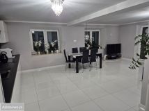 dom wolnostojący, 4 pokoje Raszowa