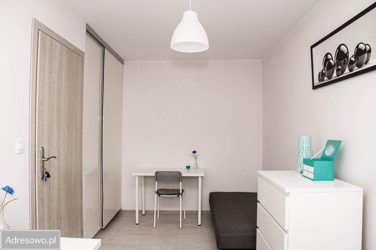 Mieszkanie 5-pokojowe Poznań Podolany, ul. Szarych Szeregów. Zdjęcie 11