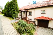 dom wolnostojący, 3 pokoje Krosno, ul. Wiejska