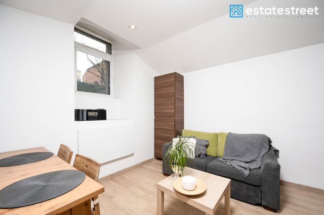 Mieszkanie 2-pokojowe Kraków Stare Miasto, ul. Topolowa. Zdjęcie 4