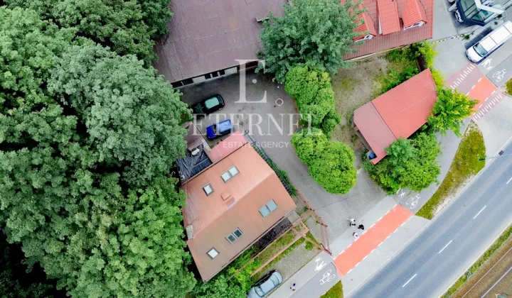 Działka inwestycyjna Kraków Czyżyny, al. Jana Pawła II