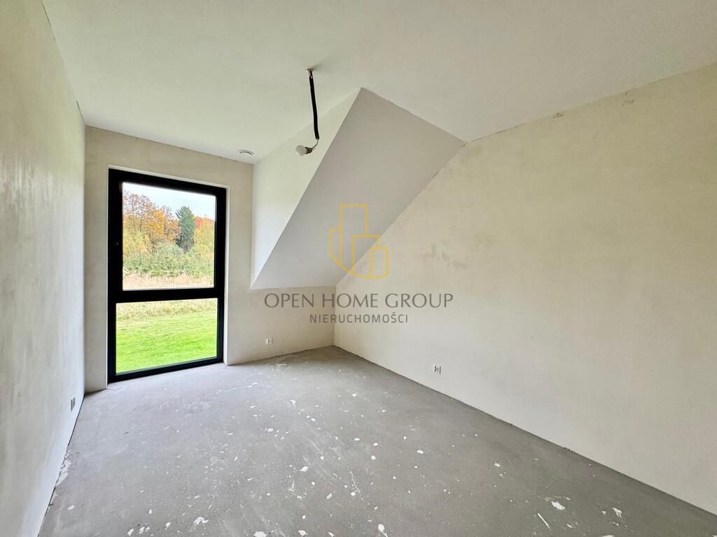 bliźniak, 5 pokoi Wilczków. Zdjęcie 15