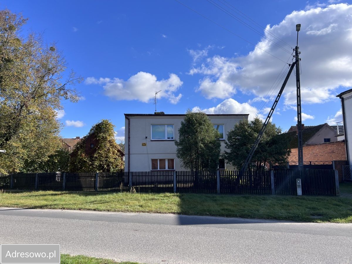 dom wolnostojący, 4 pokoje Solec. Zdjęcie 1