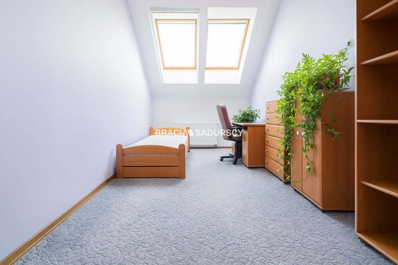 dom szeregowy, 5 pokoi Kraków Zwierzyniec, ul. Brzegowa. Zdjęcie 12