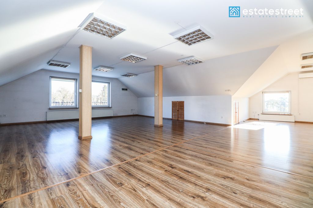 Biuro Kraków Łagiewniki-Borek Fałęcki, ul. Strumienna. Zdjęcie 6