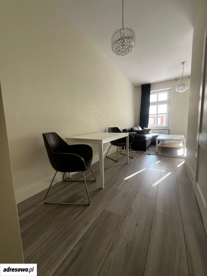 Mieszkanie 2-pokojowe Środa Śląska Centrum, pl. Wolności. Zdjęcie 2