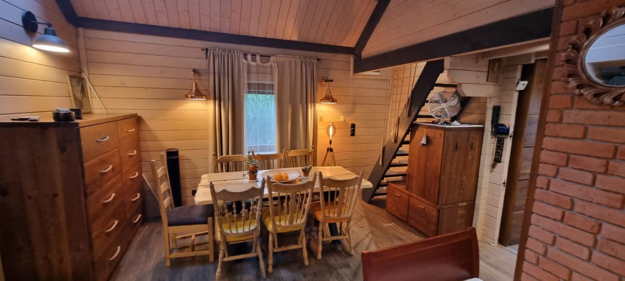 dom wolnostojący, 4 pokoje Klimkówka. Zdjęcie 13