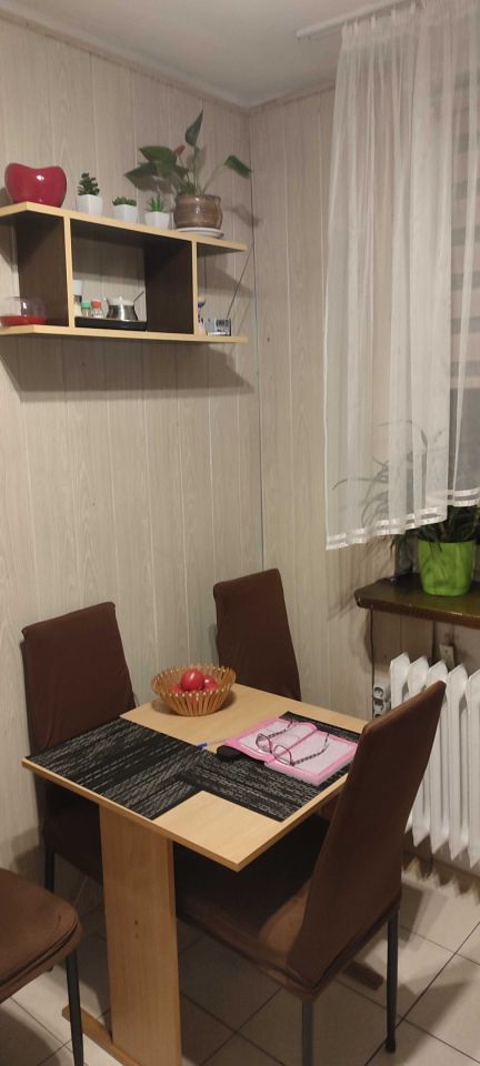 Mieszkanie 2-pokojowe Nowosiółki-Kolonia. Zdjęcie 3