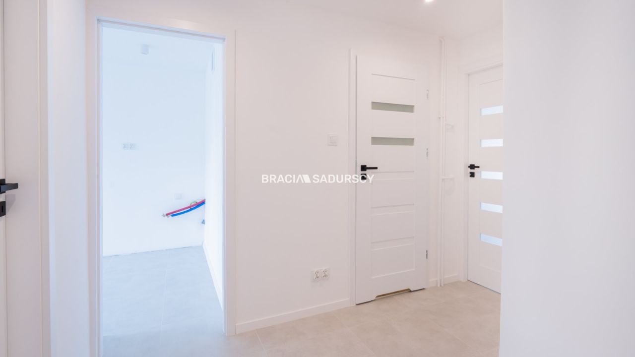 Mieszkanie 3-pokojowe Kraków Mistrzejowice, os. Tysiąclecia. Zdjęcie 11