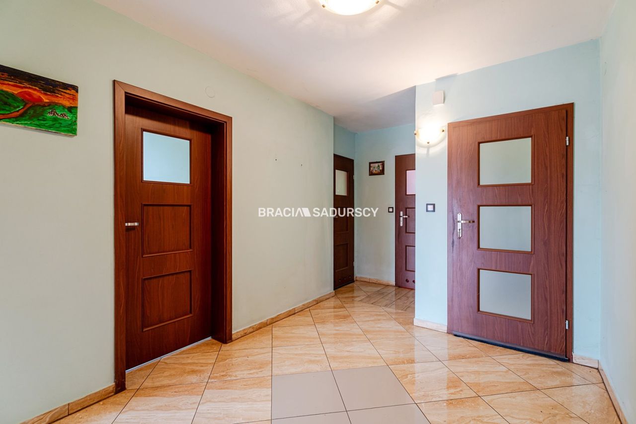 dom wolnostojący, 6 pokoi Wolbrom, ul. Kamienna Góra. Zdjęcie 15