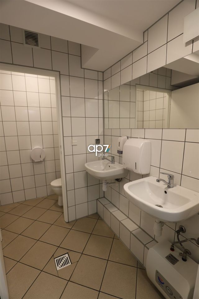 Biuro Kraków Podgórze, ul. Wadowska. Zdjęcie 15