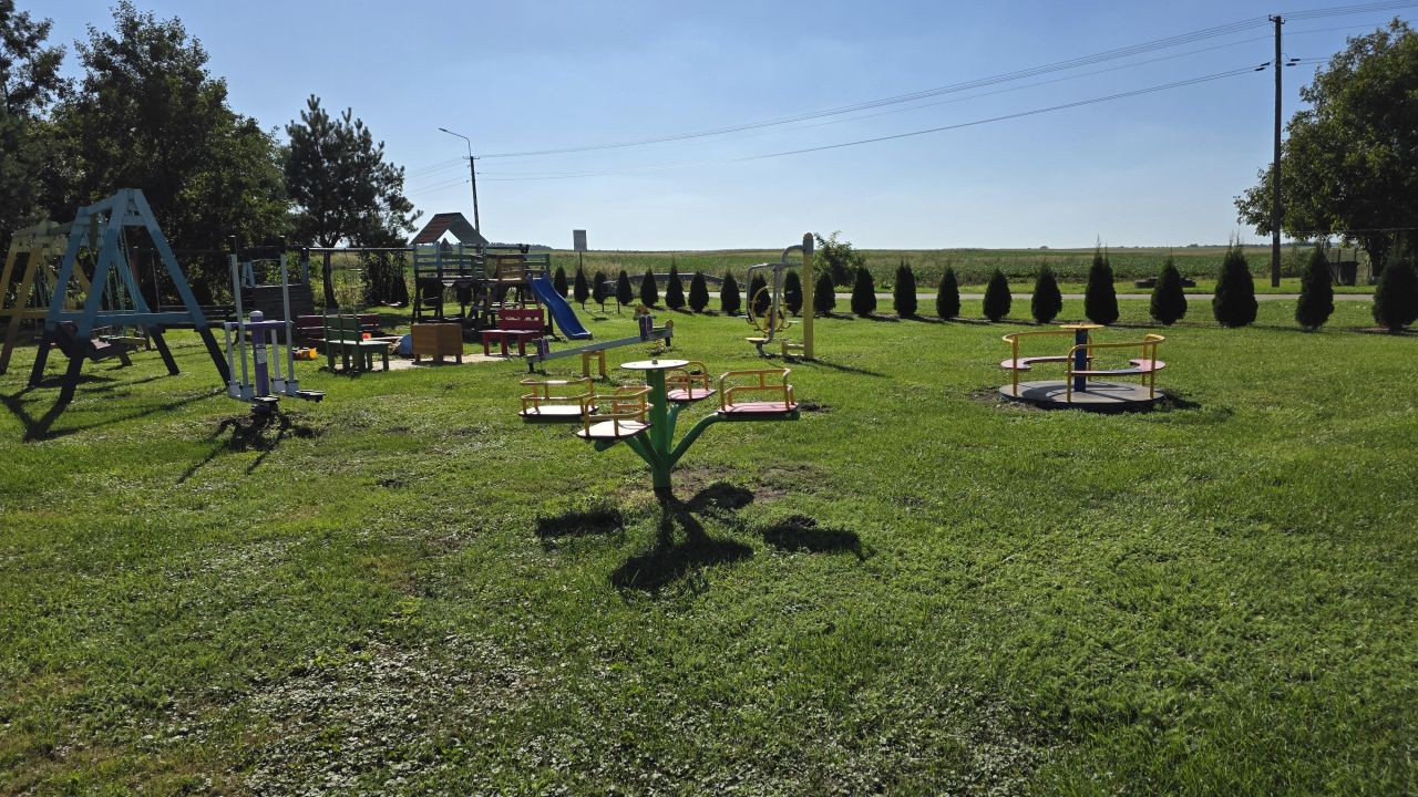 dom szeregowy Nowosiółki osada. Zdjęcie 10