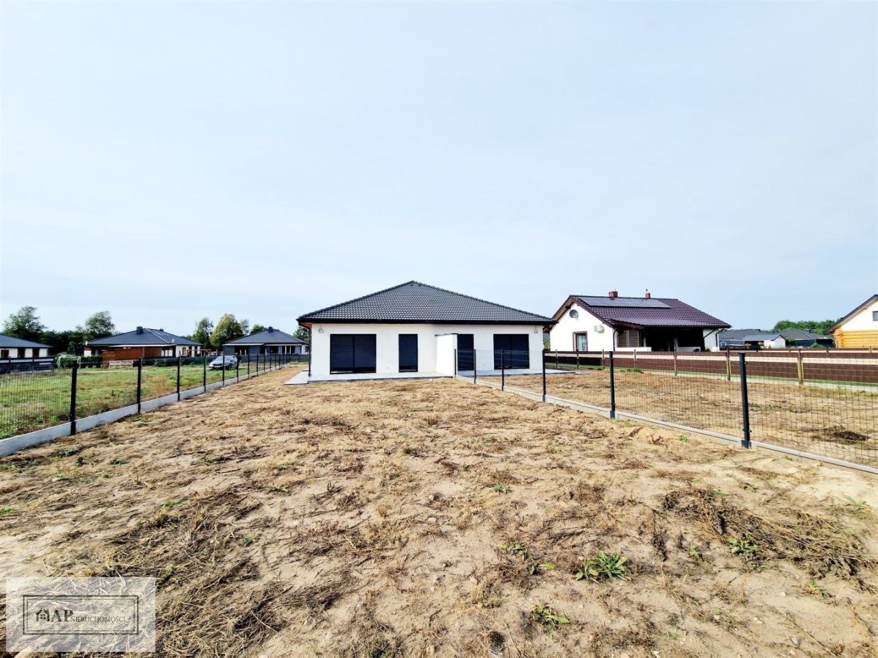 bliźniak, 4 pokoje Kochowo. Zdjęcie 2