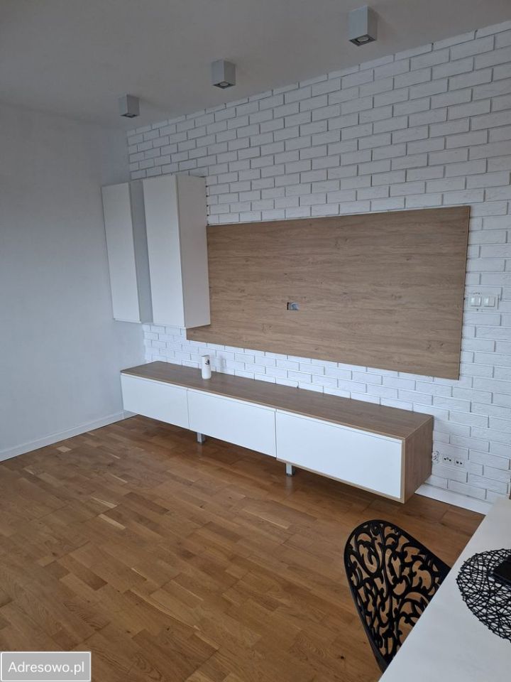 Mieszkanie 2-pokojowe Nowy Dwór Mazowiecki, ul. Dębowa. Zdjęcie 1