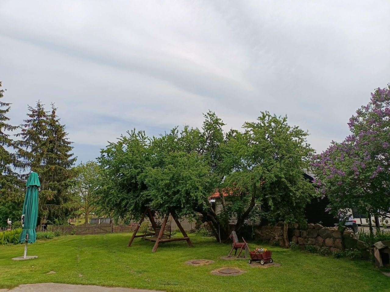 dom wolnostojący, 9 pokoi Borzym. Zdjęcie 17