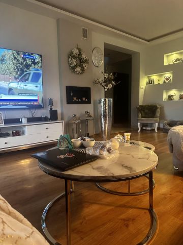 dom wolnostojący Złotniki. Zdjęcie 8