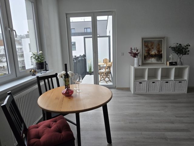 Mieszkanie 1-pokojowe Piaseczno Centrum, ul. Gen. Jasińskiego. Zdjęcie 3