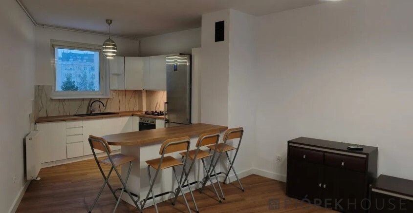 Mieszkanie 2-pokojowe Warszawa Rembertów, al. gen. Antoniego Chruściela "Montera". Zdjęcie 1