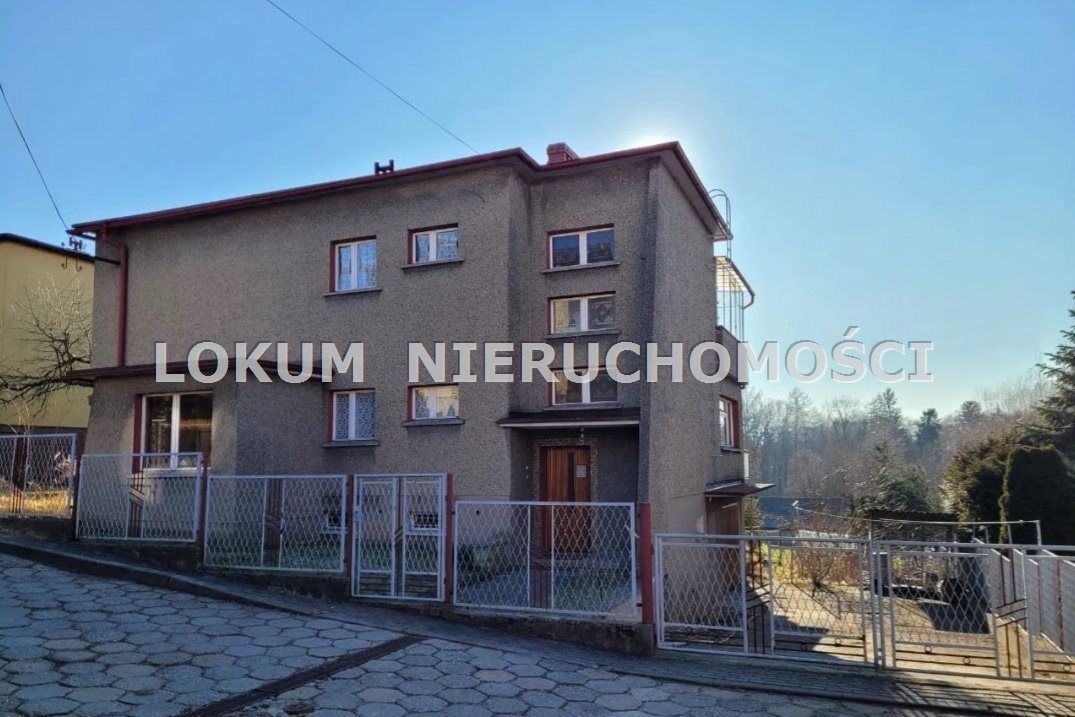 dom wolnostojący, 7 pokoi Jastrzębie-Zdrój. Zdjęcie 2