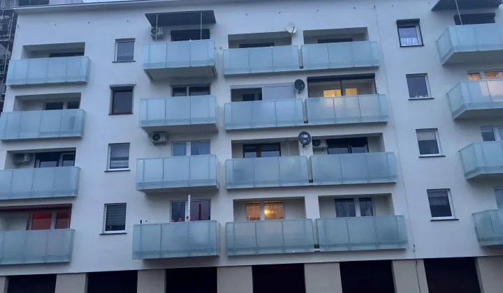 Mieszkanie 2-pokojowe Jarocin, Od Konstytucji