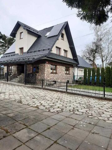 dom wolnostojący Nowy Targ, ul. Stawiska. Zdjęcie 1