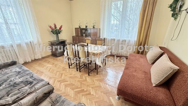 Mieszkanie 2-pokojowe Tomaszów Mazowiecki, ul. Krzywa. Zdjęcie 2