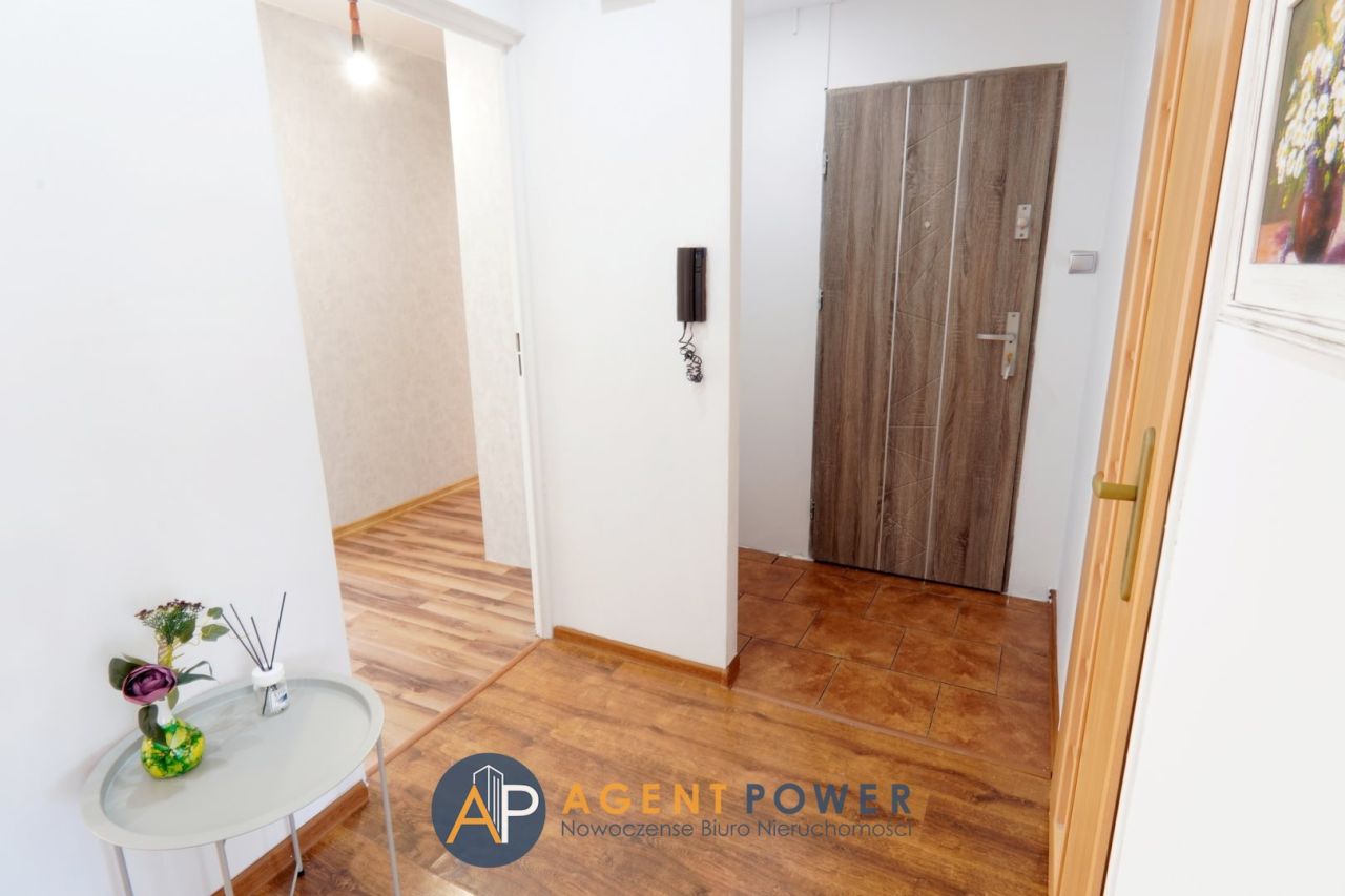 Mieszkanie 4-pokojowe Klucze, ul. Sosnowa. Zdjęcie 8