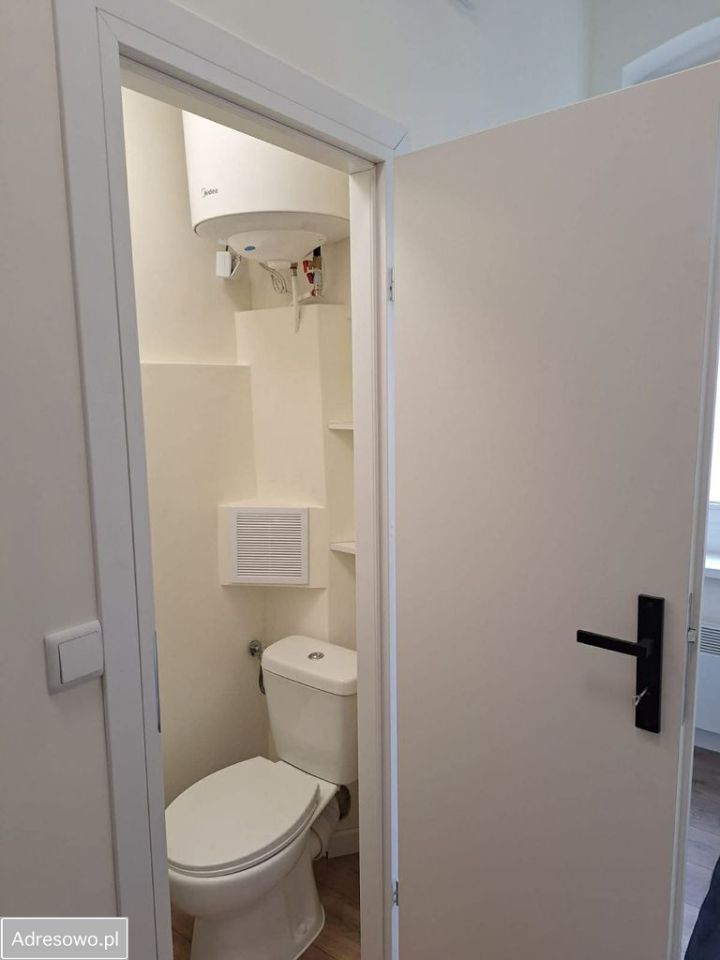 Mieszkanie 1-pokojowe Legnica, ul. Kazimierza Wielkiego. Zdjęcie 2