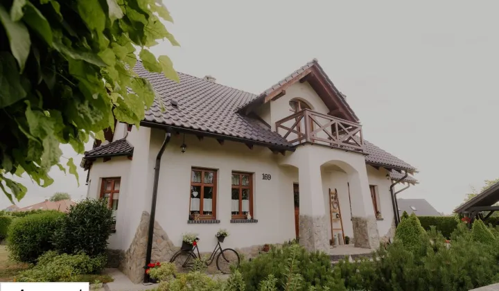dom wolnostojący, 4 pokoje Niwnica
