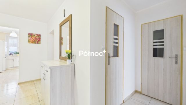 Mieszkanie 4-pokojowe Łomża, ul. Przykoszarowa. Zdjęcie 4