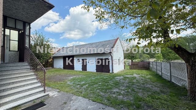 dom wolnostojący, 6 pokoi Tomaszów Mazowiecki. Zdjęcie 11