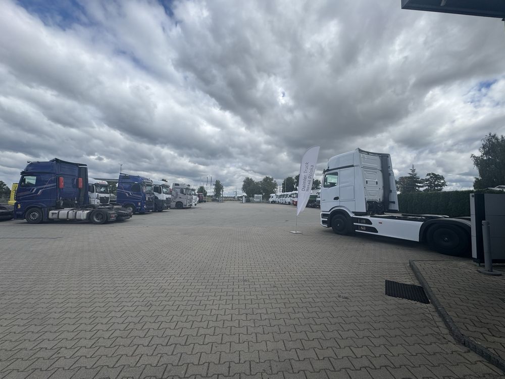 Nieruchomość komercyjna Ujrzanów. Zdjęcie 4