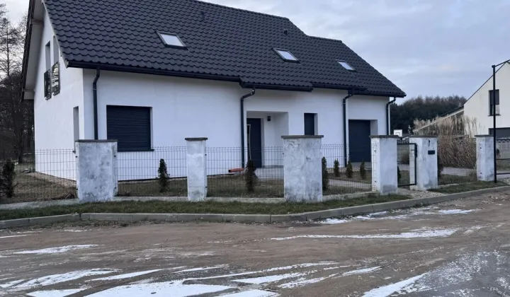 dom wolnostojący Książ Śląski