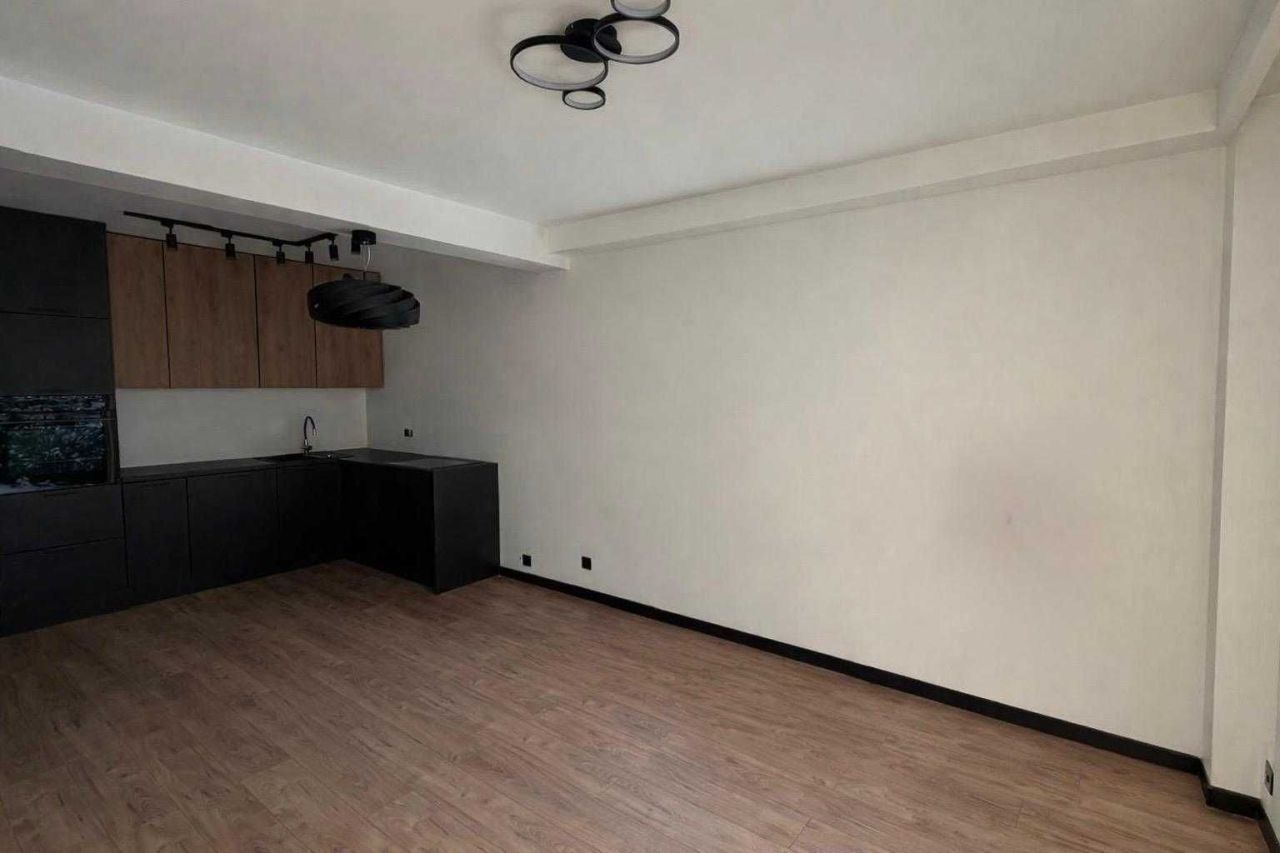 Mieszkanie 2-pokojowe Kalna. Zdjęcie 2